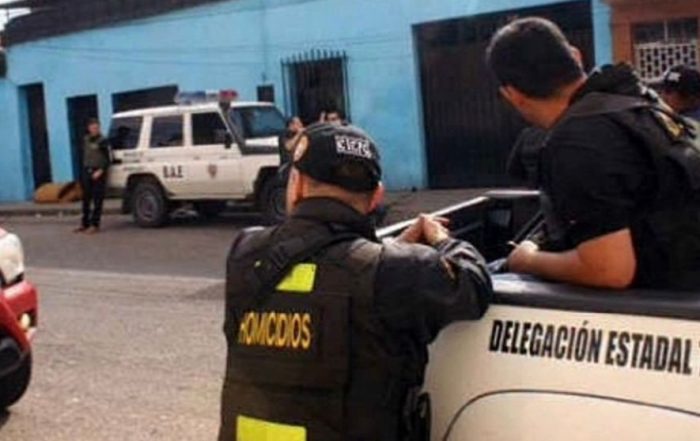 Detienen a hombre por asesinar a golpes a su padre en Capacho Nuevo