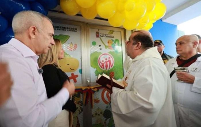 Inauguran la Emergencia Pediátrica del Seguro Social de San Cristóbal