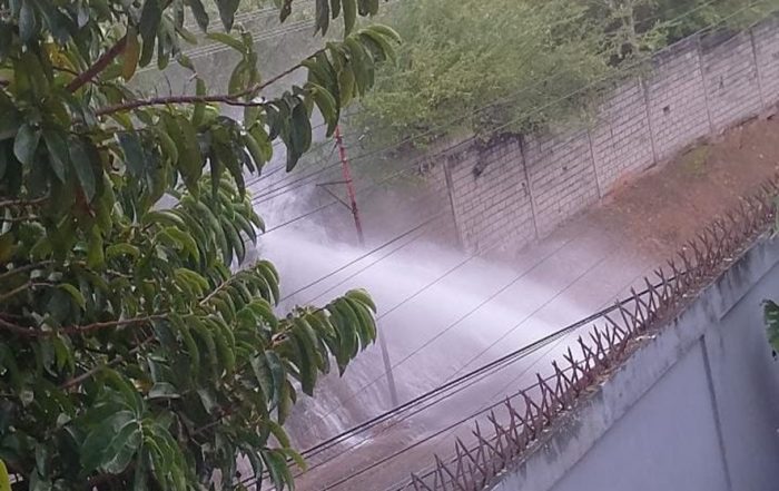 Táchira: Explota tubería de agua en Santa Teresa