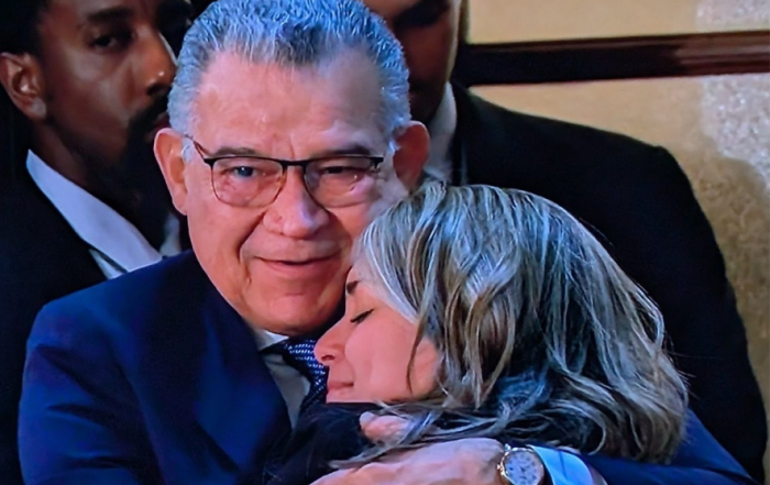 Trump recibe al opositor Enrique Márquez en el Capitolio durante su discurso de Estado