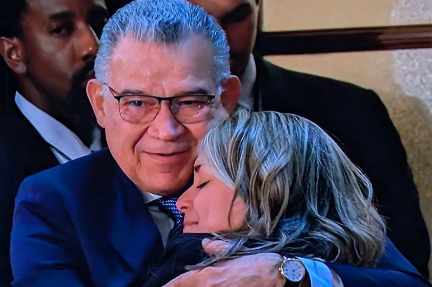 Trump recibe al opositor Enrique Márquez en el Capitolio durante su discurso de Estado
