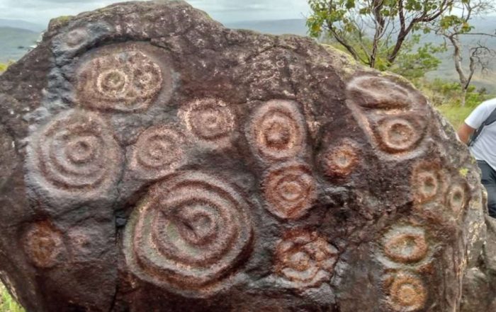 Venezuela: Descubren petroglifos con 8.000 años de antigüedad