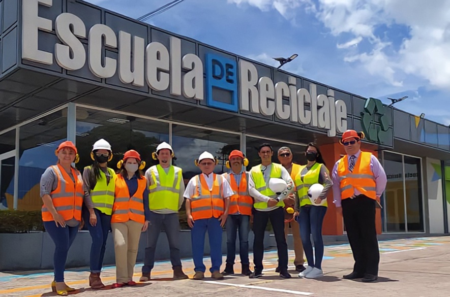 Aprende a gestionar los desechos ante la crisis de recolección en San Cristóbal