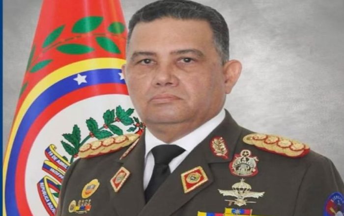 Designan a Gustavo González López como nuevo ministro de Defensa en sustitución de Padrino López