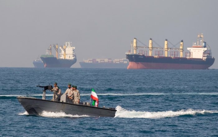 Guerra en el medio oriente: Irán cierra el estrecho de Ormuz