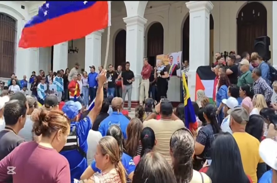 “Hoy recordamos el secuestro del presidente y la primera combatiente, hoy seguimos de luto”