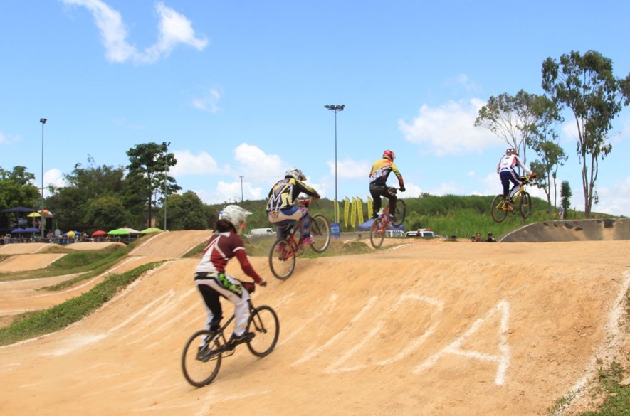 Inicia valida nacional de BMX