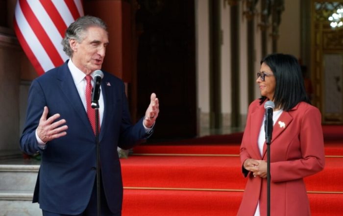 Secretario del Interior de EE. UU. Doug Burgum en Venezuela