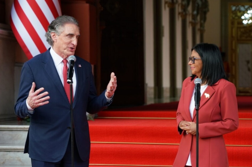Secretario del Interior de EE. UU. Doug Burgum en Venezuela