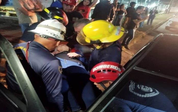 Táchira: Varios lesionados tras colisión múltiple en la avenida Antonio José de Sucre