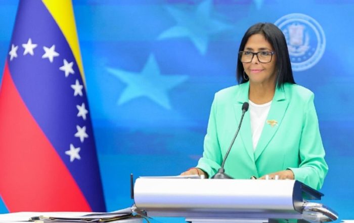 Conoce los anuncios hechor por Delcy Rodríguez. Además del aumento salarial