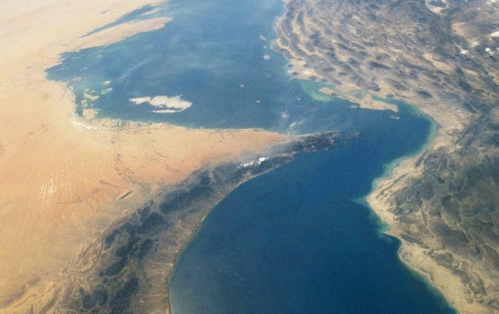 Irán abre el estrecho de Ormuz por dos semanas