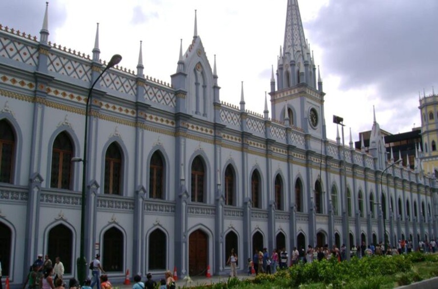 Exigen elecciones presidenciales en 30 días