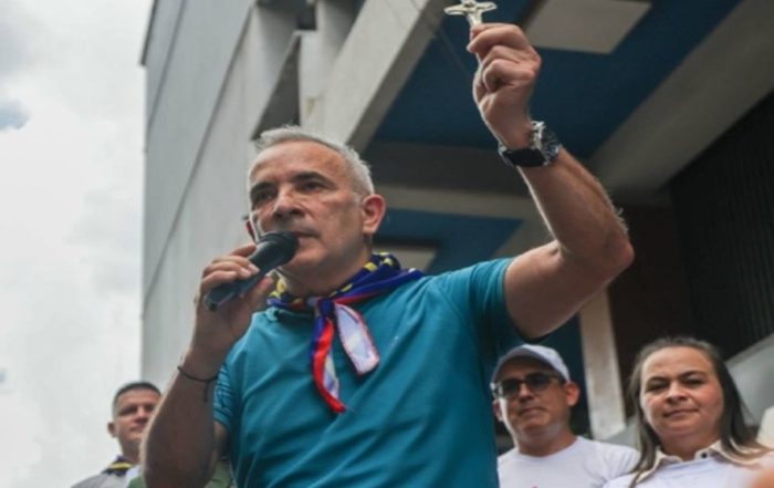 Freddy Bernal: Dejemos a un lado la violencia