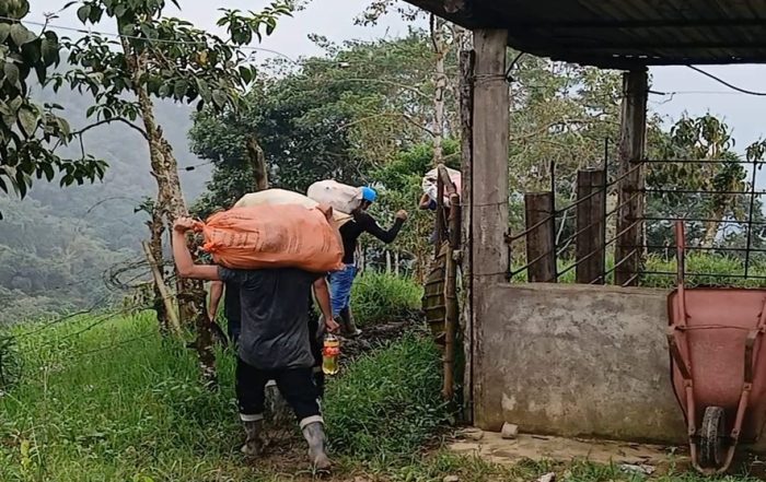 Los pueblos se unen en las dificultades, Queniquea apoya a Umuquena
