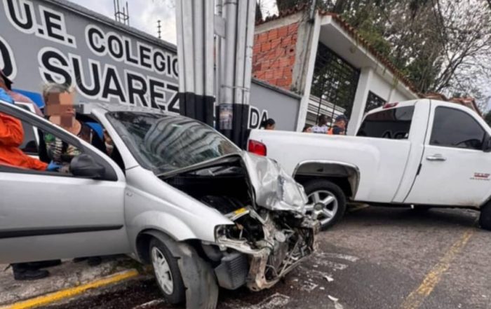 Táchira: Dos lesionados deja accidente vial