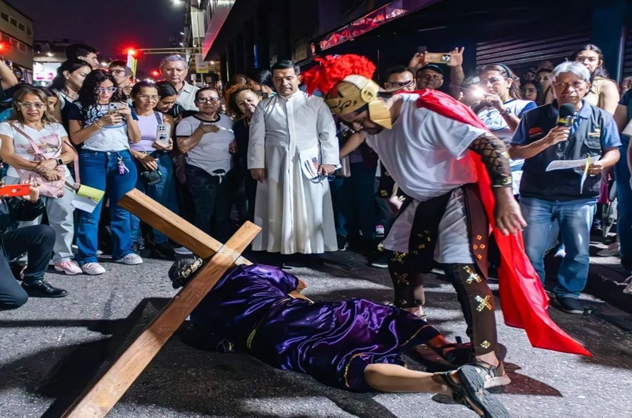 Táchira: Fe y tradición recorrieron las calles en el Viacrucis de la ciudad de San Cristóbal