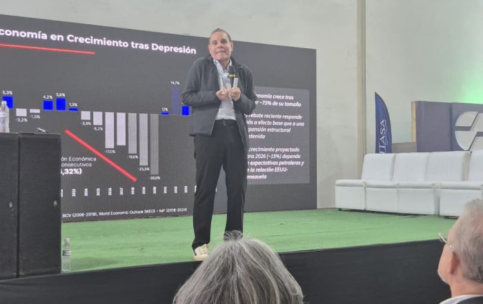 Luis Vicente León proyecta un crecimiento entre el 12% al 15% del PIB