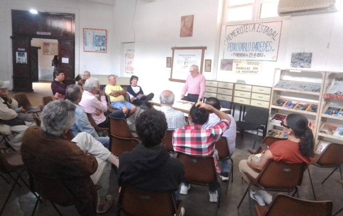 Conversatorio sobre el arte de hacer poemas