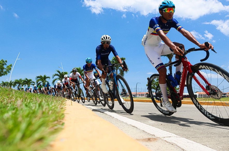 Venezuela Oro en ciclismo de ruta de los Sudamericanos