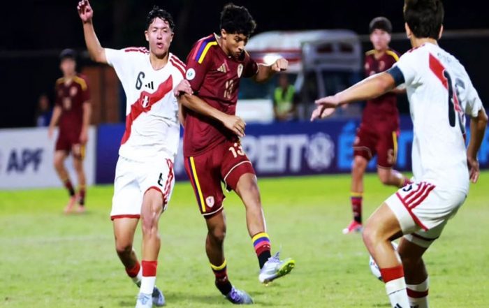 Vinotinto triunfa ante Perú
