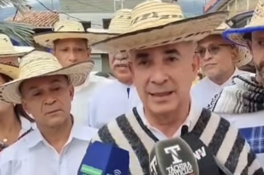 Bernal: “En momentos complejos reafirmamos nuestras raíces en unidad patriota”