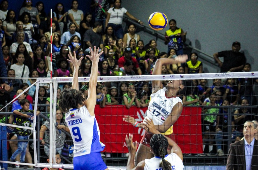 Caracas Sport Voley y Guácharas de Monagas a la final de la liga de Voleibol Femenina