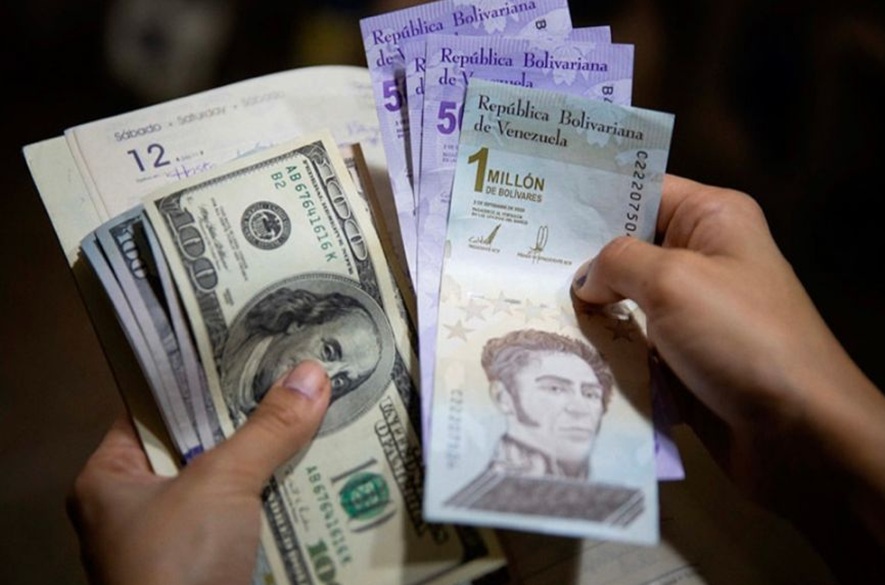 Dólar oficial supera la barrera de los 500 bolívares