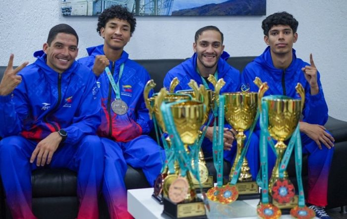 Equipo de Kickboxing Venezolano se bañó en Oro