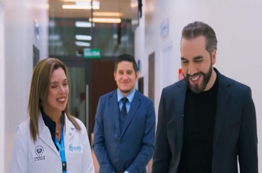 Doctora nacida en el Táchira inaugura hospital junto a presidente Buekele
