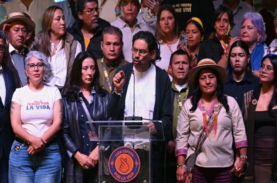 Ivan Cepeda: El preconteo no es oficial. Impugnaremos 33.000 mesas