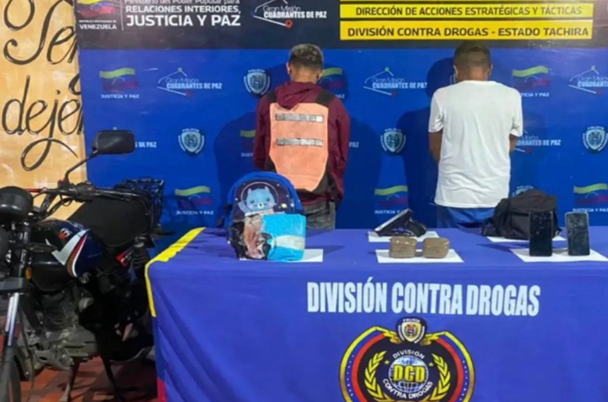 Táchira: Detenidos dos sujetos con droga y arma tipo facsímil en Santa Ana