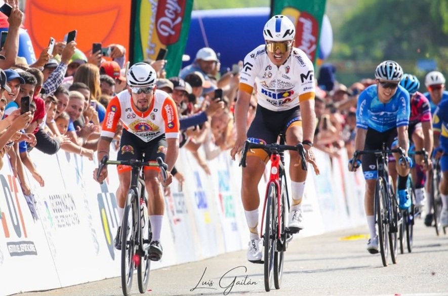 Táchira líder en campeonato nacional de pista