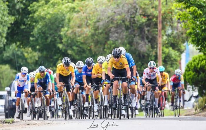 Yoneison García se impone en la etapa de San Cristóbal de la vuelta de la juventud