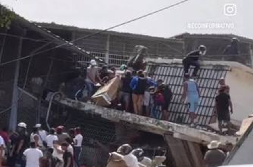Detienen a más de diez personas por vandalismo en La Guaira