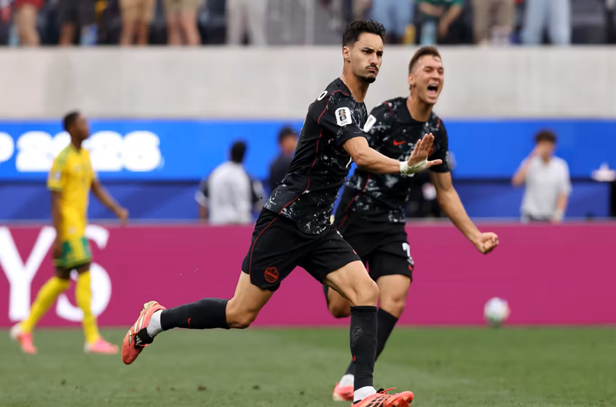 Disfruta de los partidos de la Copa Mundial de futbol que se juegan hoy sábado 4 de julio 2026