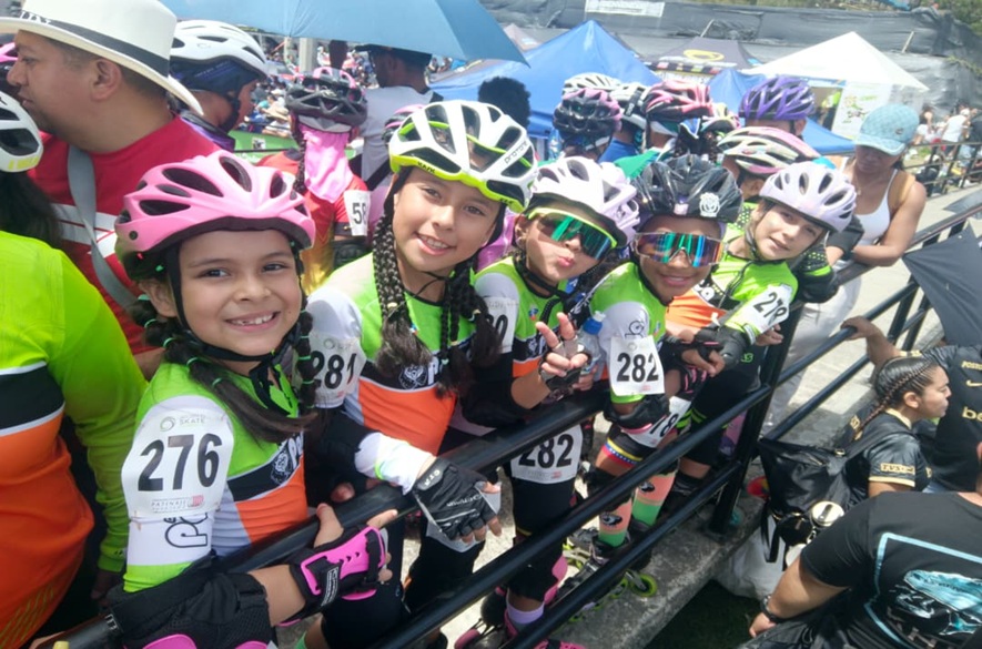 Táchira: Club de patinaje panda brilla en Colombia