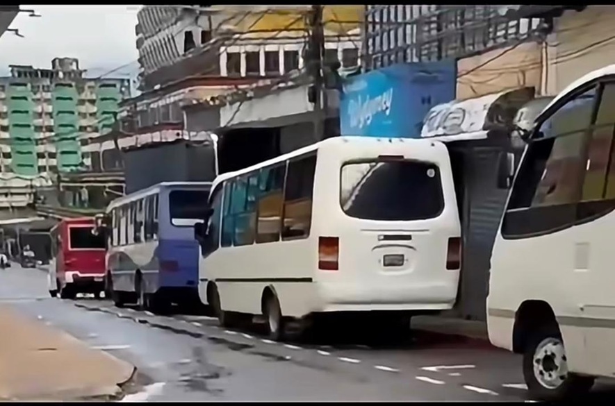 Táchira: Comerciantes del centro de San Cristóbal piden el retiro de parada de transporte público