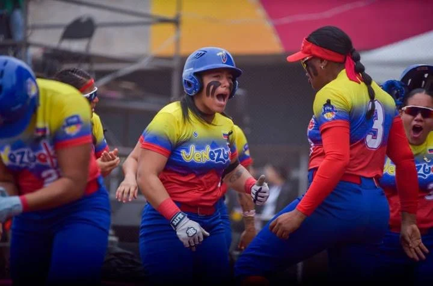  Venezuela vence a Gran Bretaña en mundial de softbol                                                            